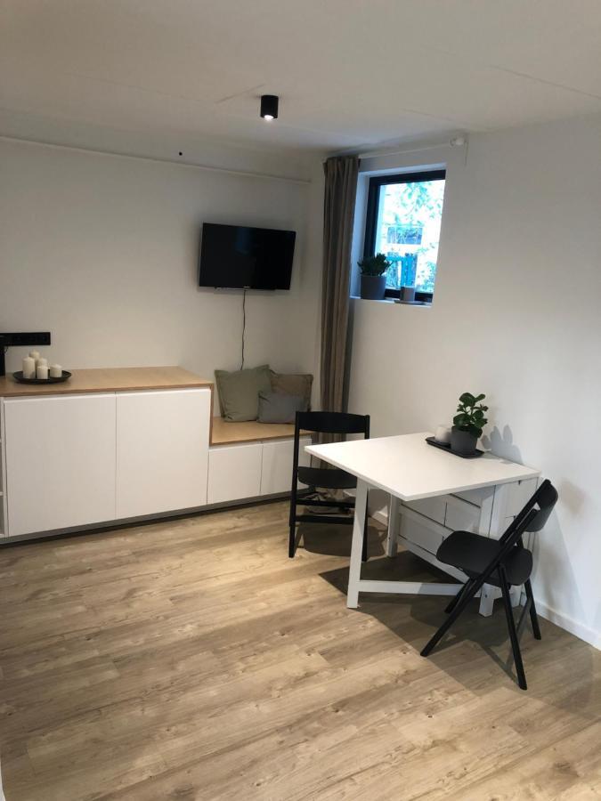 Bezaubernde Gastesuite Mit Terrasse Im Hinterhof Hamburgo Exterior foto